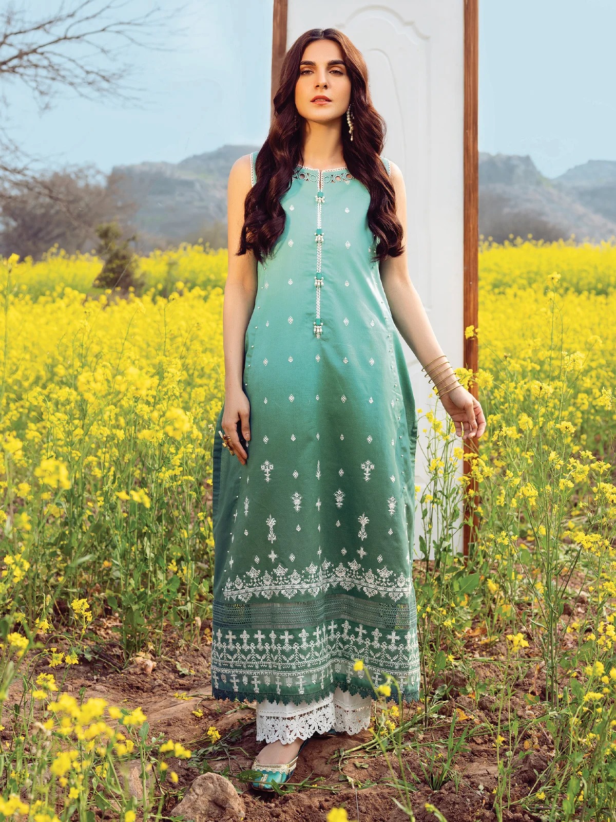 EWU22V1-23640 Unstitched Green Embroidered Lawn 1 Piece